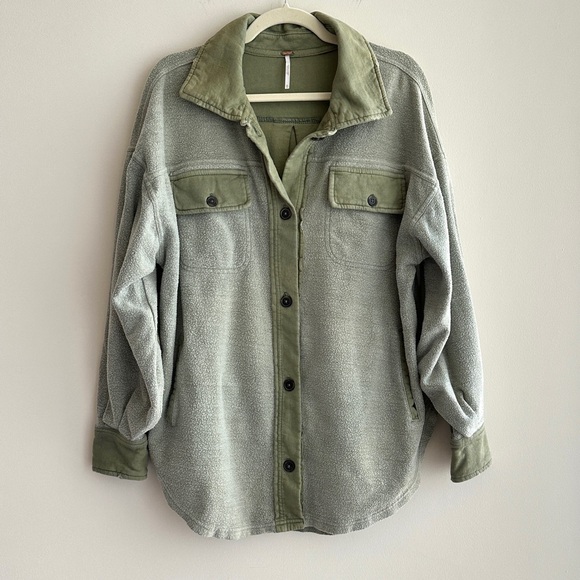 Free People Jackets & Blazers - Free People Women’s Ruby Fleece Shirt Jacket, Size XS, Jaded Green